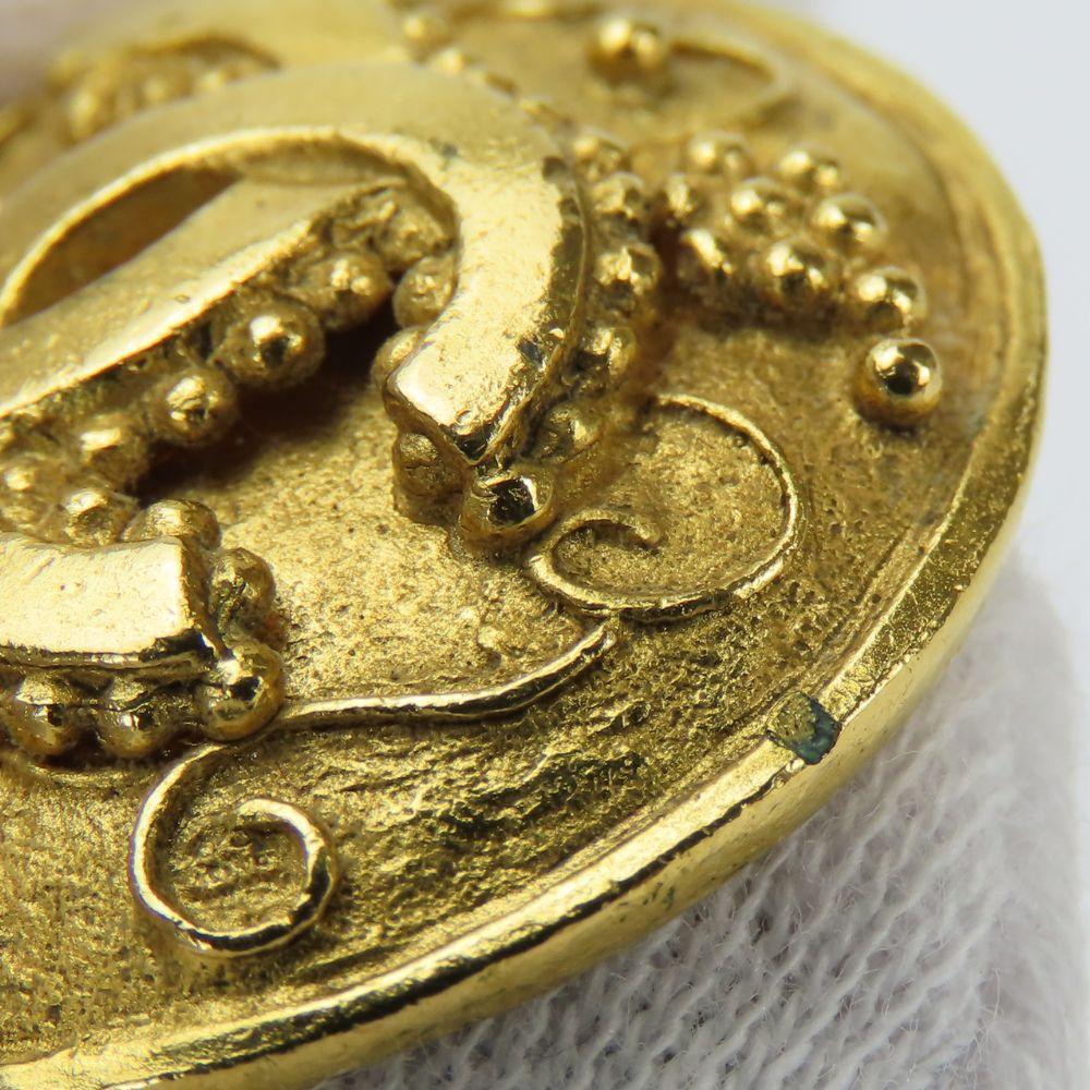 Used CHANEL Earring COCO Mark Metal 23.3g Gold Plating