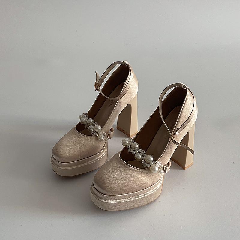 Waterproof table Mary Jane shoes women's spring new commuting heightened square head thick heel satin performance small leather shoes