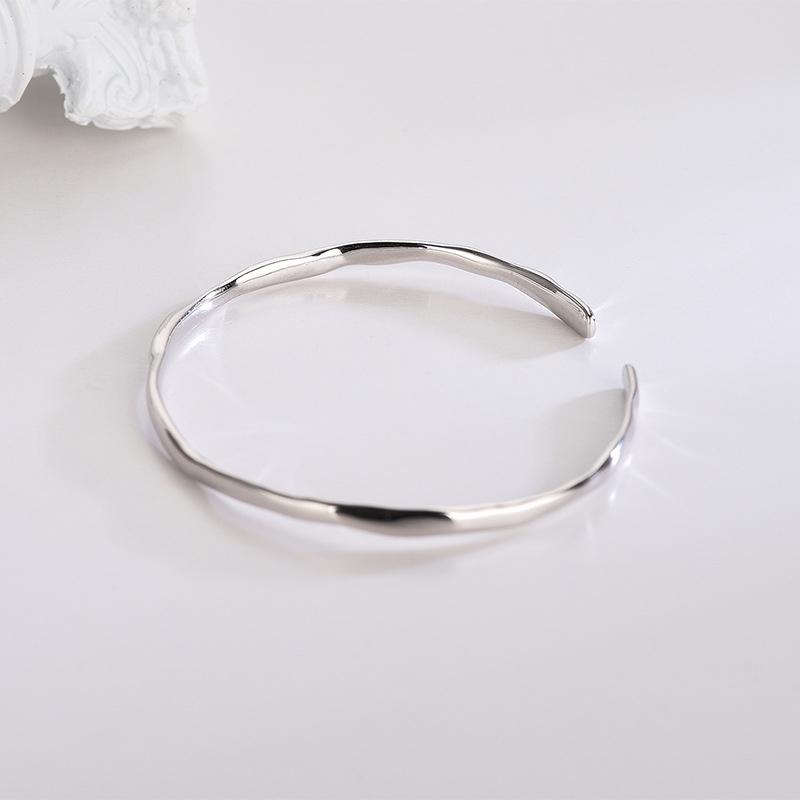 Htpwe Stainless Steel Irregular Möbius Ring Glossy Lava Bracelet Women 18k Gold Couple Holiday Gift Bracelet Party Daily Zircon