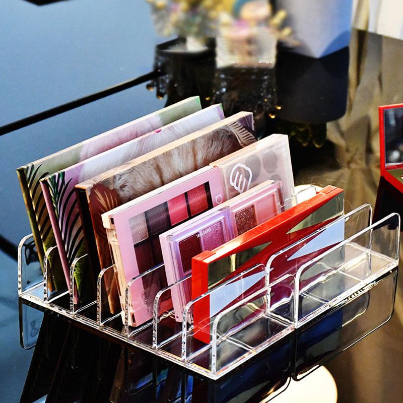 Kosmetikaufbewahrungsbox für den Schreibtisch mit Fächern für Lidschattenpaletten, Puderboxen und Lippenstifte