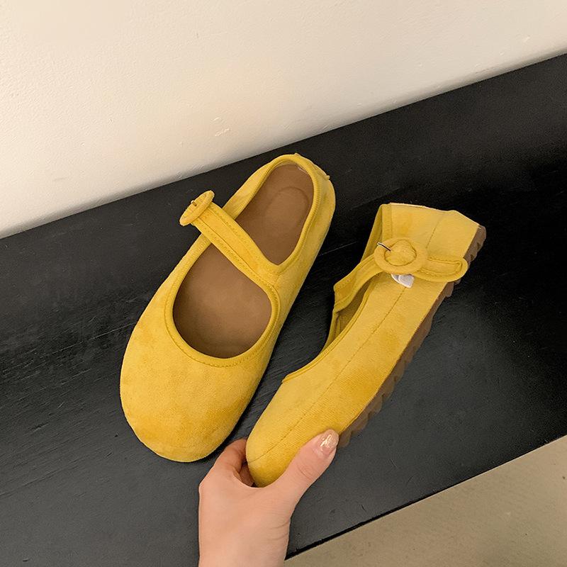 Fashion and Lightweight Yellow Retro Light Mouth Platform Single Shoes Women's 2025 New Summer French Skirt Mary Jane Shoes