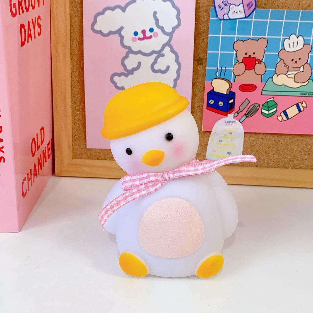LED Night Light: Cute Duck Bedside Lamp for Girls' Rooms - Creative Dormitory Ornament Gift