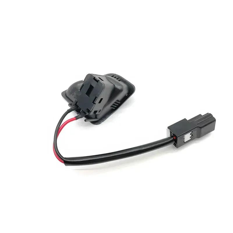 935552W000RJ5 93555-2W000 Przycisk otwierania klapki paliwa do Hyundai 2013-2016 Santa Fe Sport 2.0L 3.3L