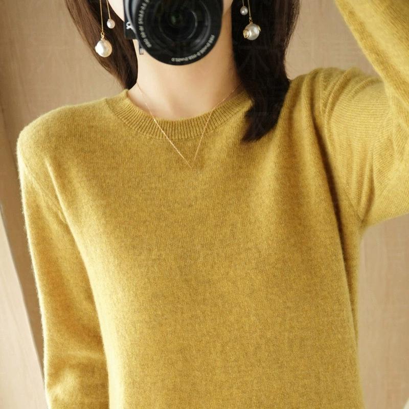 Autumn and Winter Round Neck Sweater Women's Pullover Knitted Sweater Solid Color Long Sleeved Women's Thin Short Base Shirt