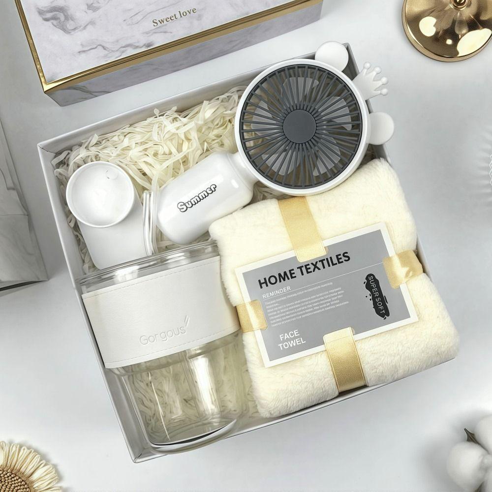 3IN1 Souvenir Gift Set Fan/Towel/Cup with Paper Bag Practical Gift Sets Stylish Design Luxury Gift Box Set Personalized Gifts