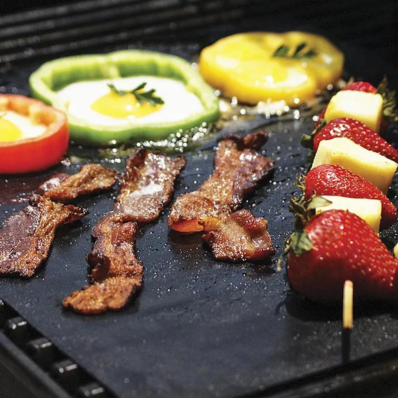 1PC Non-stick Barbecue Mat Reusable Heat-Resistant BBQ Baking Pad Covers Foil Oilpaper with Food Clip Oil Brush BBQ Liner Tools