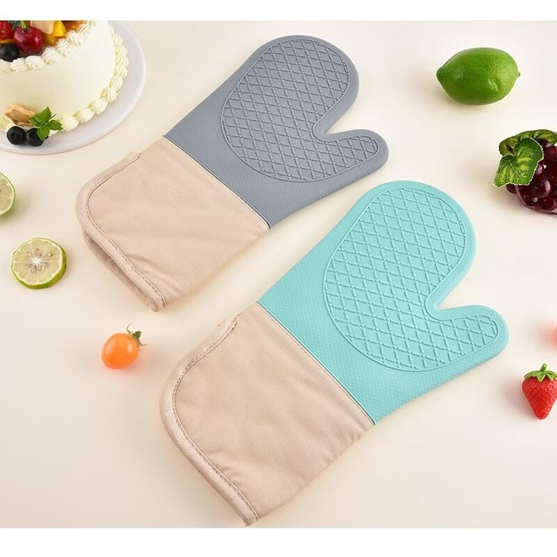 MDNG Heat Resistant Silicone Oven Mitts