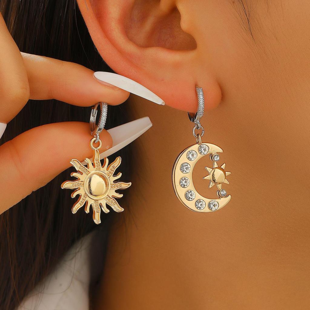 Luxury Moon Sun Design Double Layered Ear Cuffs for Women - Exquisite and Fashionable