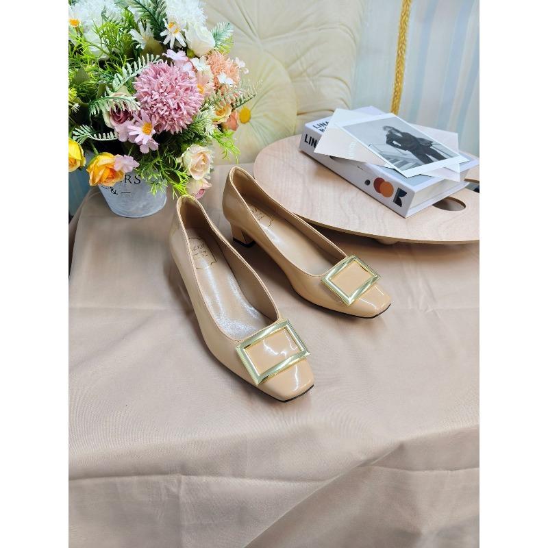 Anti-slip Shoes: Square Toe, Shallow Opening, Low Heel, Horseshoe Heel, Flat Single Shoe