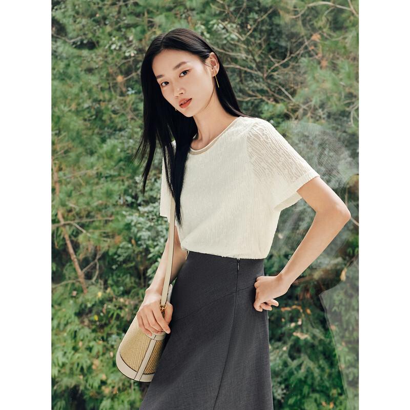 Women's Sequin Textured Round Neck Pullover T-Shirt