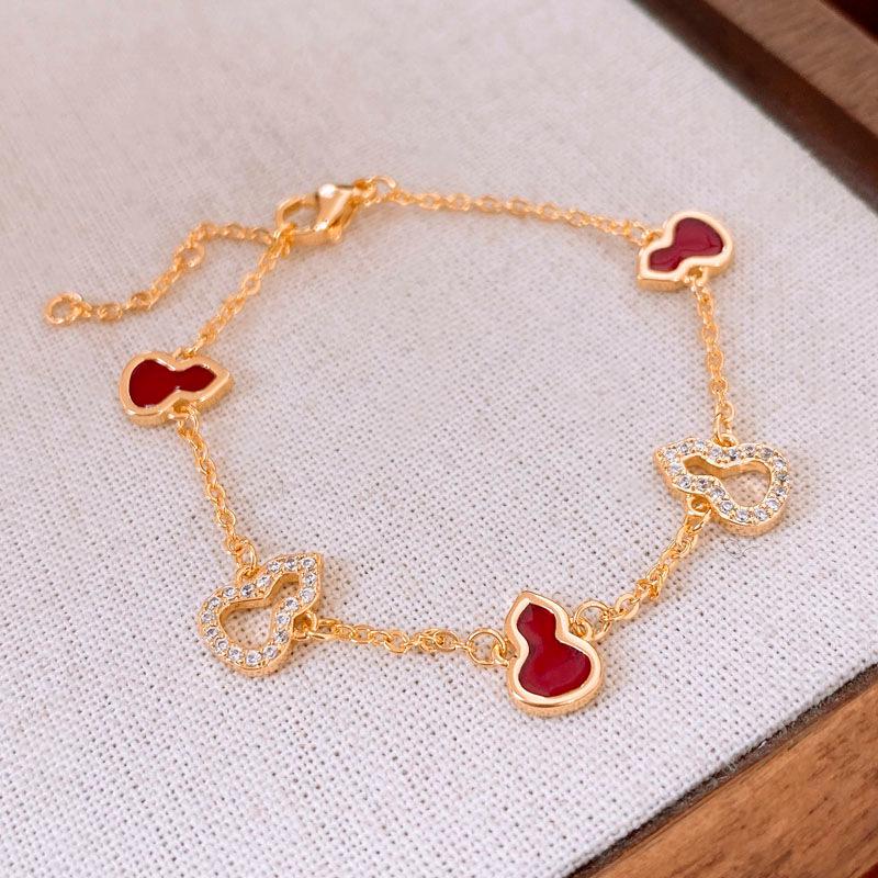 Elegant Chinese Vintage-Inspired Beaded Bracelet: Modern Luxury Women’s Jewelry