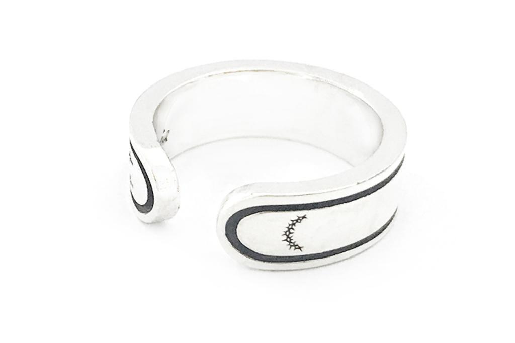 Frica Jewelry Simple Line Ring