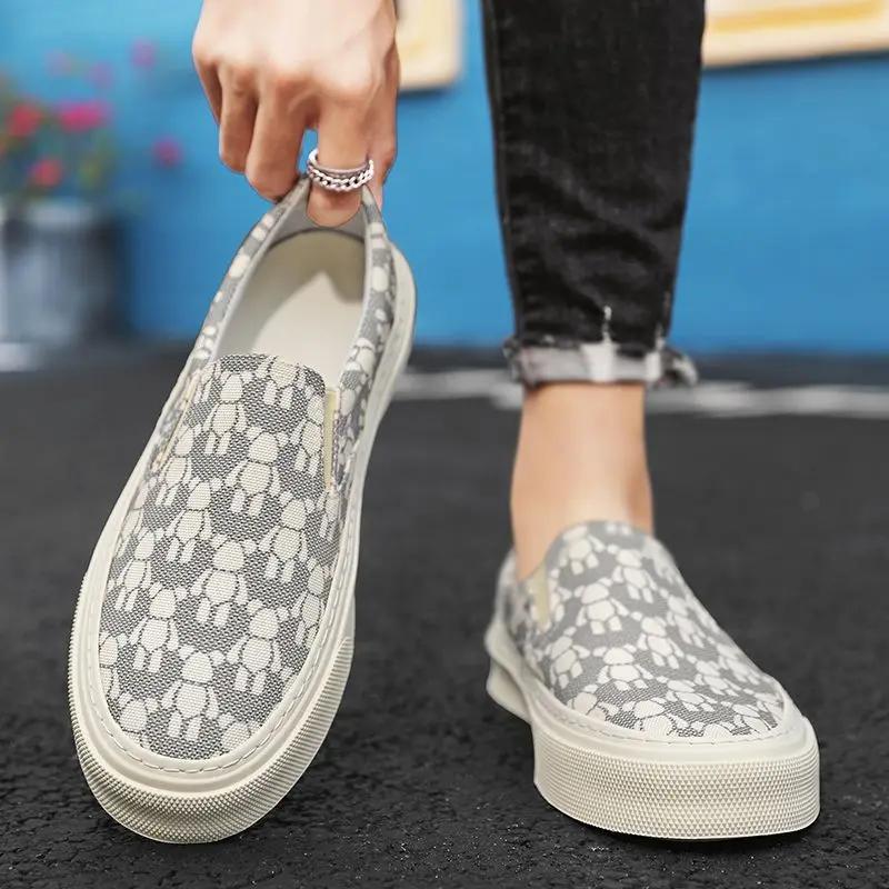 Fashion Canvas Sneakers Soft Slip-on Korean Style Elegant Comfortable Male Shoe Walking In Promotion Hiking Leisure Men's Casual Shoes