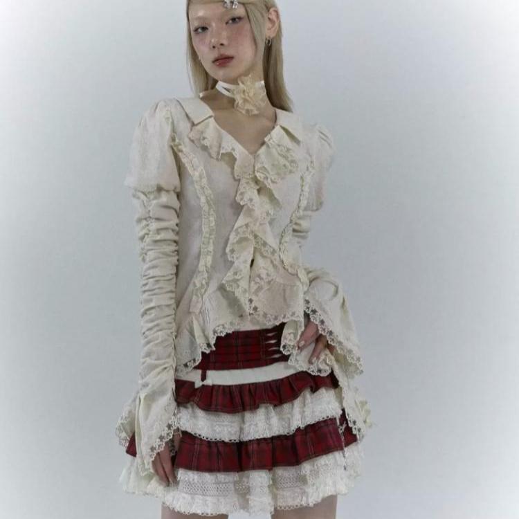 Lolita Vintage gotické krajkové košile Dámské Y2k tmavé estetické nepravidelné halenky Yamamoto styl Grunge Flare Sleeve Shirts