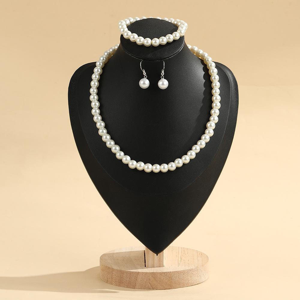 Fashion Pearl Necklace Bracelet Earrings Set , 3 - Piece Jewelry Set for Daily Office Party Wear
