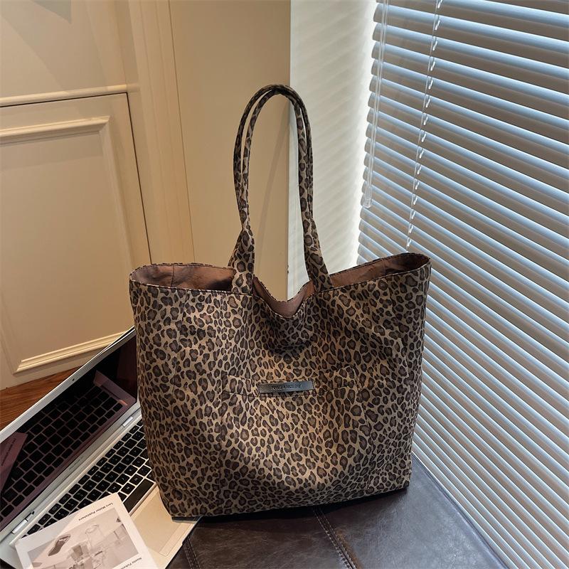 Leopard Print Cloth Bag Women's Large-capacity New Autumn and Winter Versatile Shoulder Bag Leisure Commuting Class Tote Bag