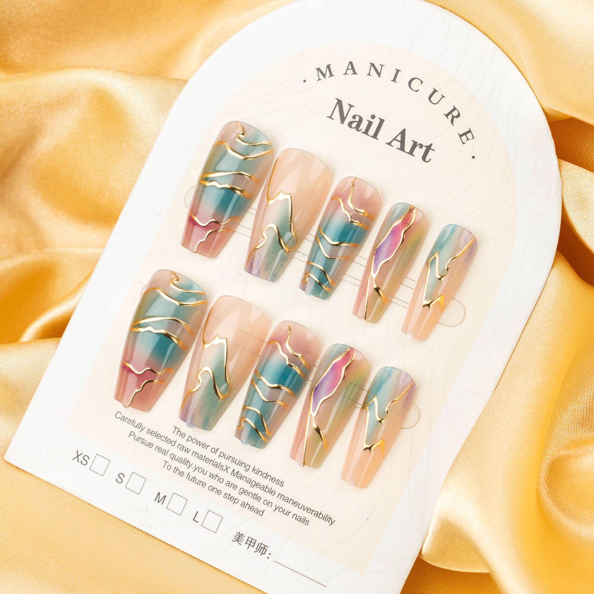 24-Piece Emerald Gold Mountain Water Fake Nails - Ready-to-Wear Nail Art
