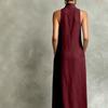 Robe longue sans manches à col haut de couleur pour femme