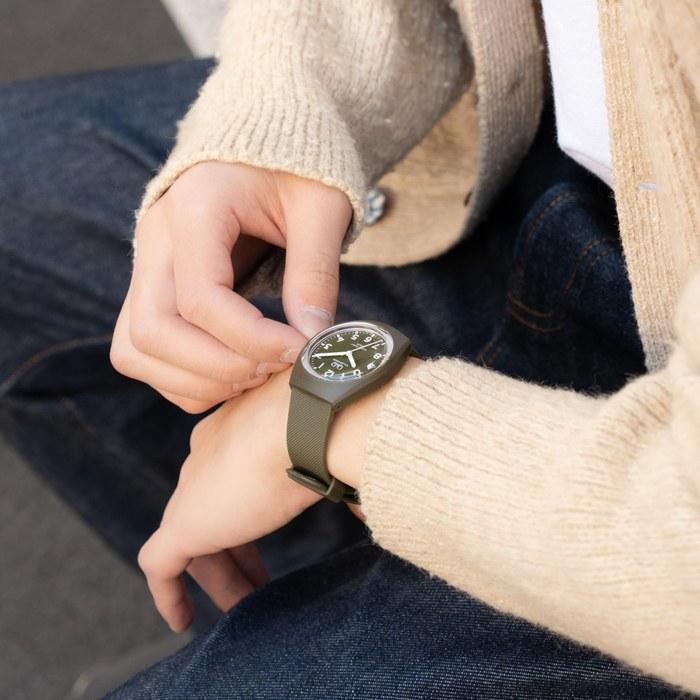 [Citizen Q&Q] Watch Q&Q Solar No Battery Change 10 ATM Water Resistant Lightweight Analog E11A-006VK Khaki