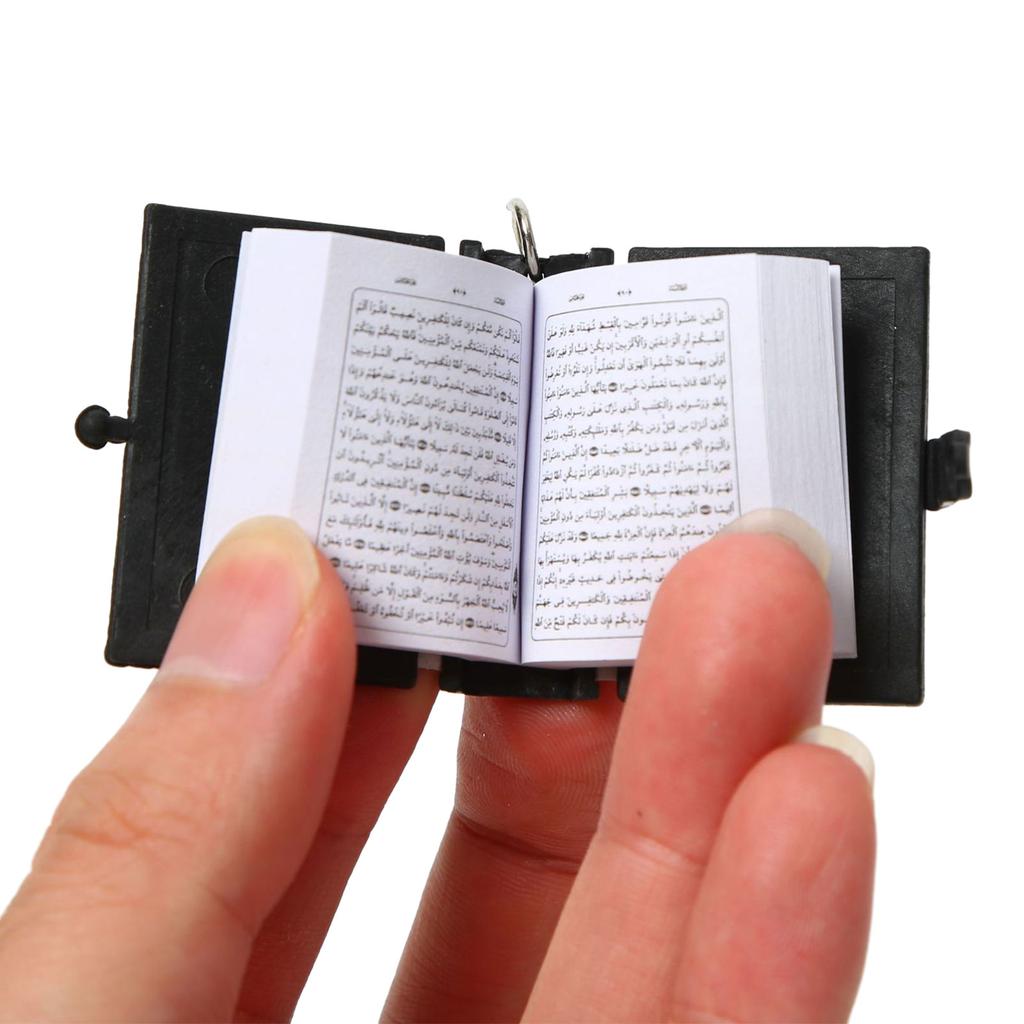 Mini Holy Bible Keychain Paper Book Pendant Key Chain Religious Christian Keyrings Holder Car Key Chains Fashion Jewelry