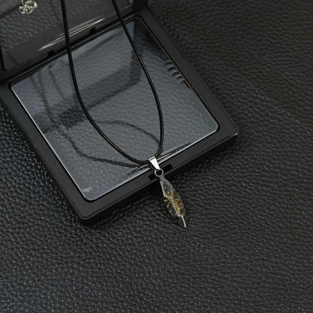 Vintage Wishing Stone Necklace Trendy Men'S Personality Neutral Wind Meteorite Color Matching Pendant Cool Men'S Hip Hop Sweater Chain