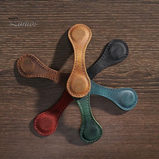 Lesezeichen mit zwei magnetischen Enden, gravierter Lesezeichenclip aus Kunstleder, Retro-Design, magnetischer Seitenmarker, Lesezubehör