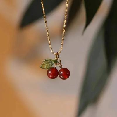 Luxury Clavicle Chain Accessories Women'S Fashion Jewelry Party Necklace Versatile Red Cherry Pendant Necklace Women'S  Light