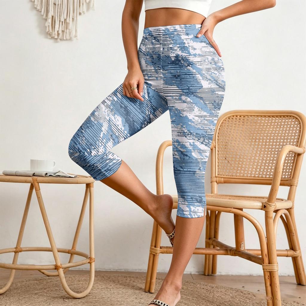 Women's Elastic Waist Casual Capri Pants Slim Fit Open Side Slit Cropped Trousers Stretch Fabric Lightweight Design