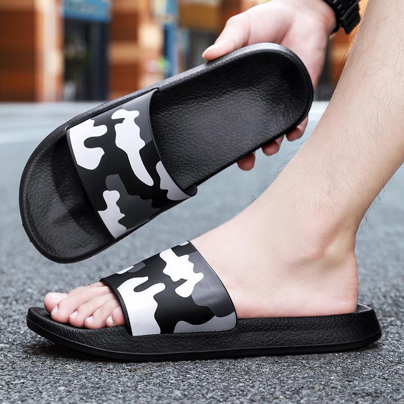 Men's Summer Trend Non-Slip Sports Flip-Flops: Odor-Resistant, Soft Bottom Beach Slippers
