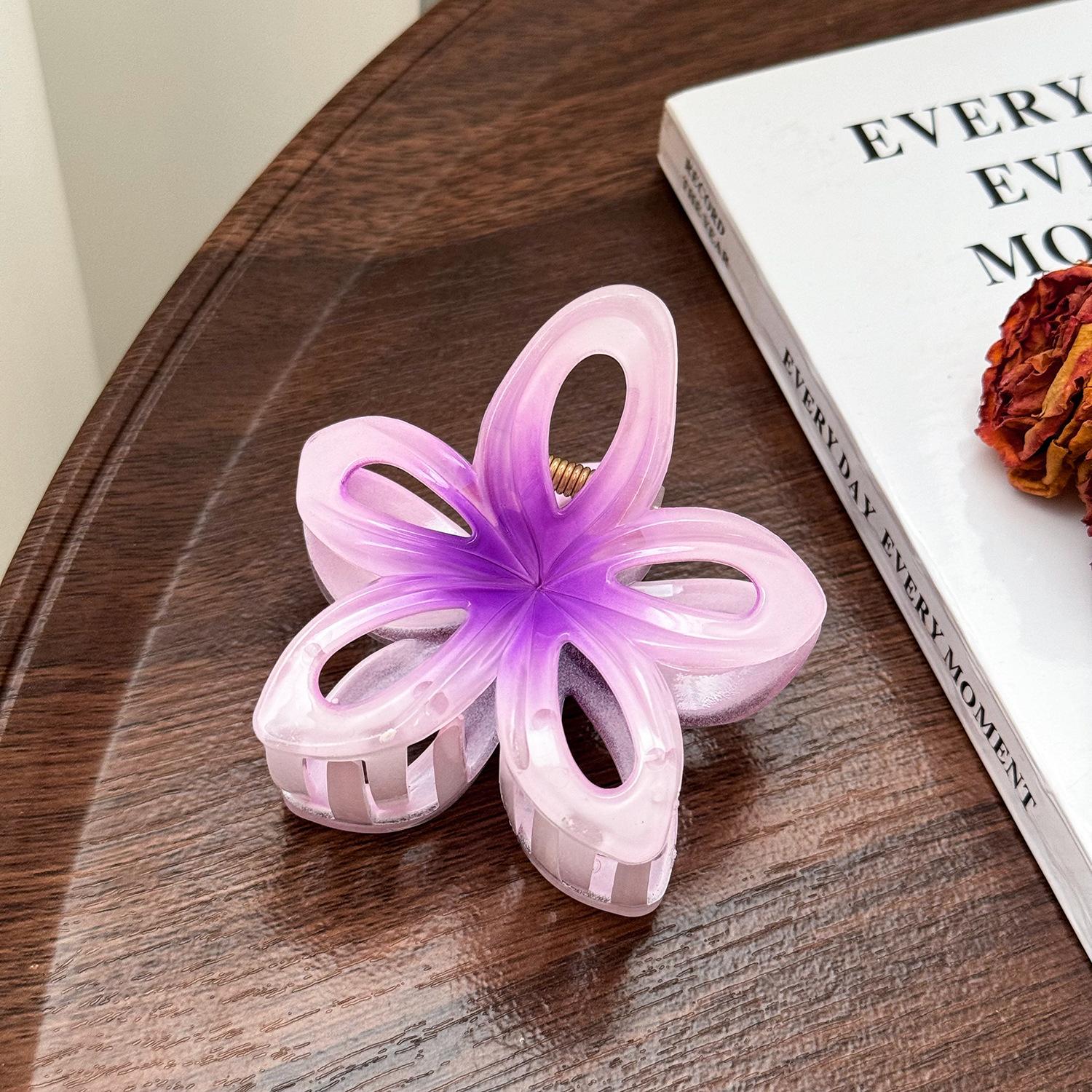 

Шикарный цветочный зажим для волос ярких цветов для женщин Элегантное модное украшение для волос Purple7.7cm