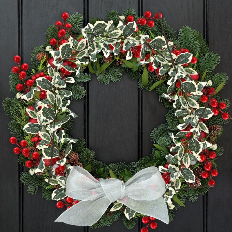 Artificial Berries Holly Red Berries Green Leaf Branches Dining Table Flower Arrangement Decoration DIY Xmas Tree Pendants