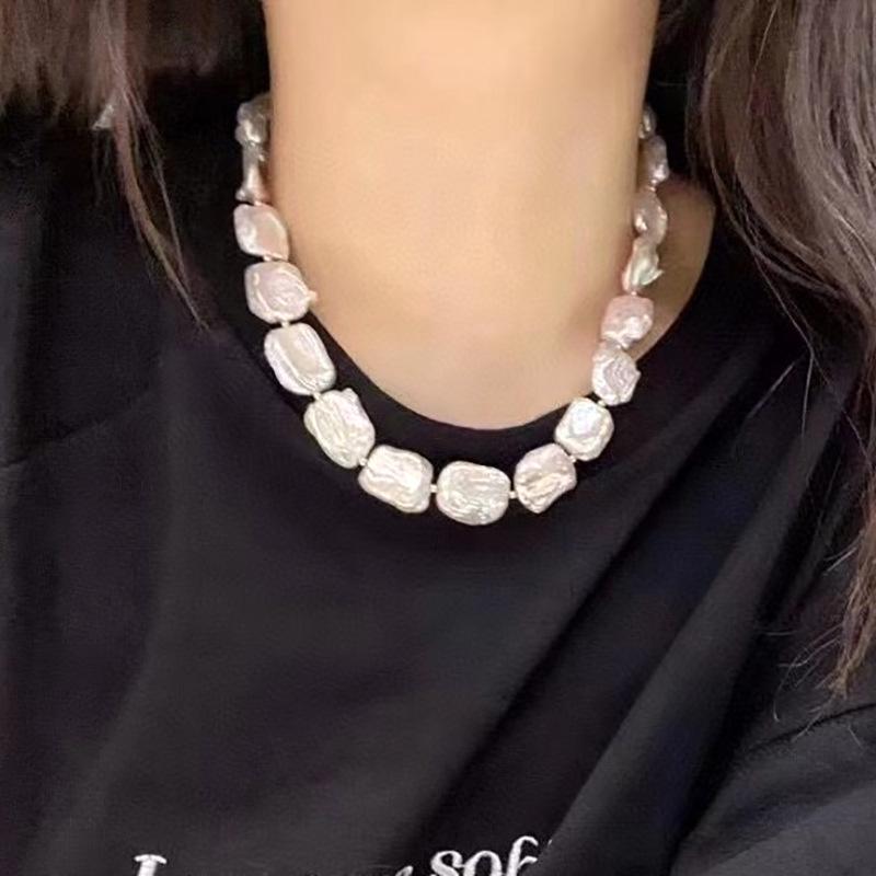 French special-shaped natural baroque pearl necklace women's ins niche high-end sense 11k gold injection OT buckle neck chain trendy