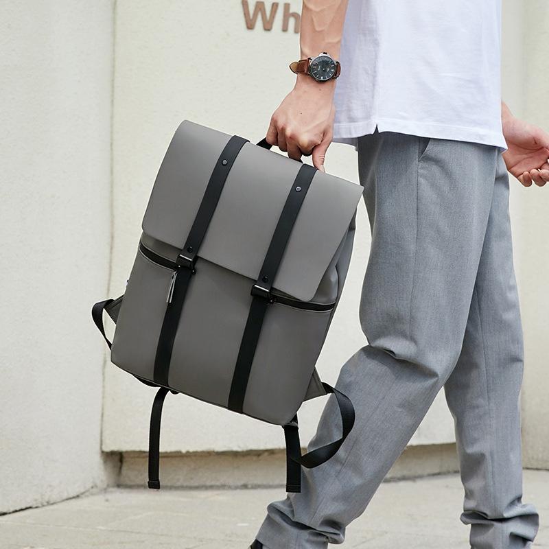 13 İnç Sırt Çantası Erkek Deri Büyük Kapasiteli Okul Çantası Moda Trendi Çok Yönlü Günlük Sırt Çantası Kadın Yeni Bilgisayar Çantası