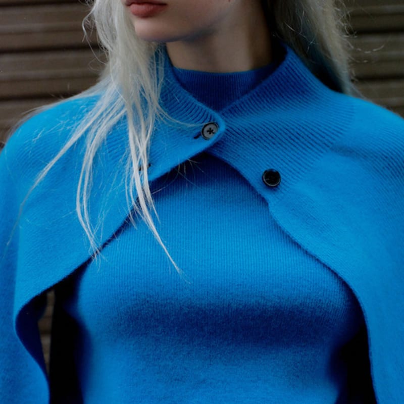 L’H.A.S ZWEIKNOPF STRICKSCHAL_BLAU