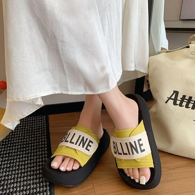 Beautiful Thick-bottomed Cool Slippers Women's Summer Wear Fashion with Skirts New Go Out Flat Slippers