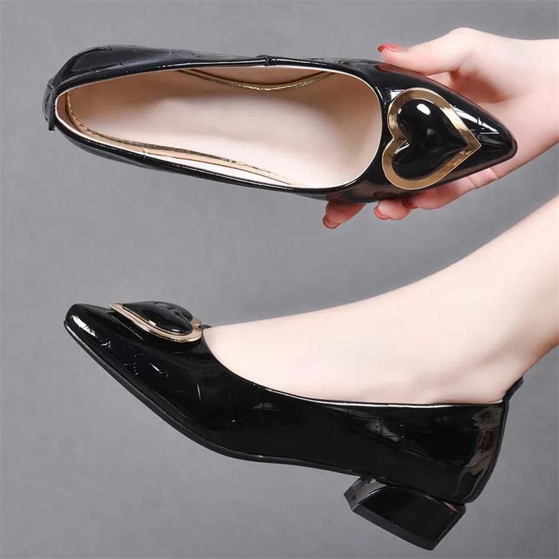 zapatos de mujer women cute sexy white hear deco spring slip on square heel shoes lady classic black comfort heel shoes ab610