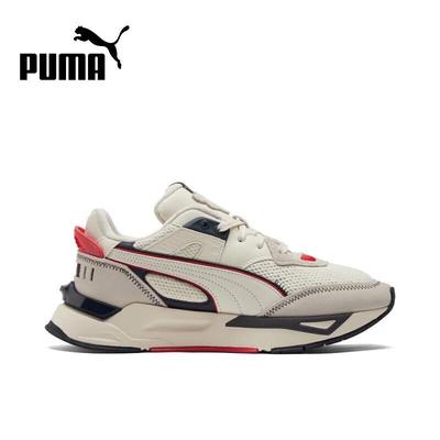 Încălțăminte pentru bărbați – Adidaşi