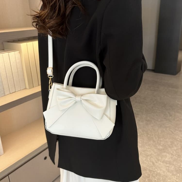 Damska mała kwadratowa torebka ręczna na ramię crossbody