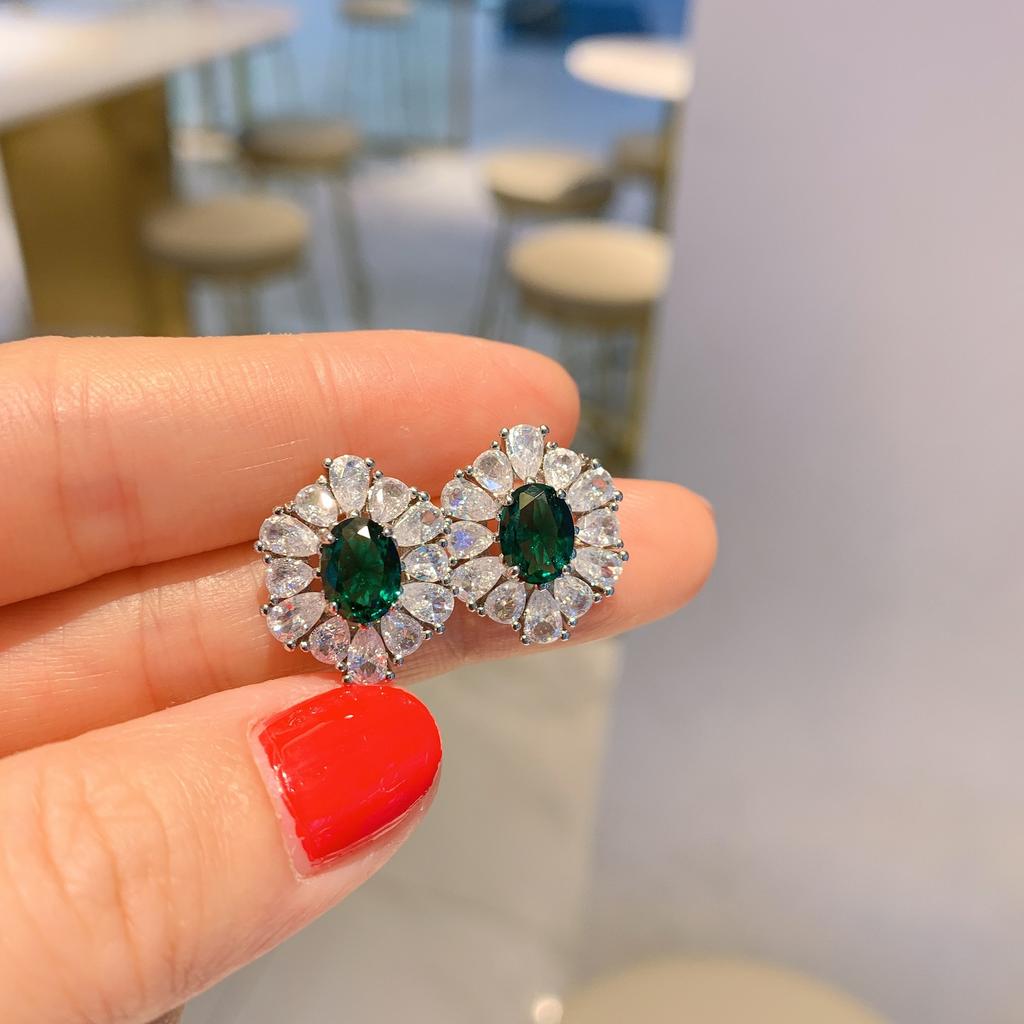 Jewelry Set Simulation Emerald Pendant 10 * 12 Stud Earrings 6 * 8 Three-Piece Set