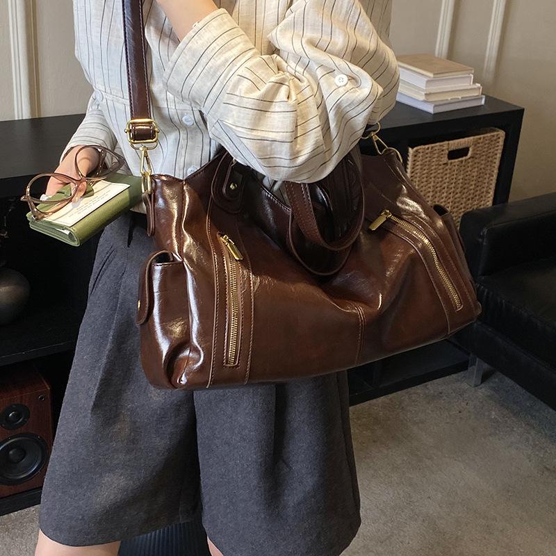 Vintage Versatile Large Capacity Tote Bag, Women's Multi Pocket Motorcycle Bag, Single Shoulder Crossbody Bag