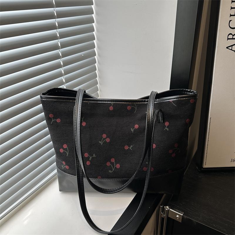 

Новая студенческая сумка-тоут 2025 Красивая Простая Повседневная Личность Мода Наплечная Сумка-тоут Сумка-тоут для покупок чёрный