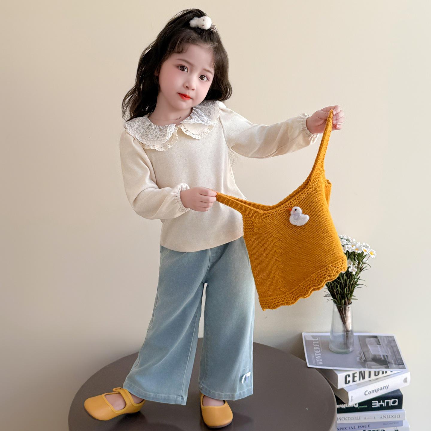 

Autumn 2025: Korean Sweet Duck Vest & Peter Pan Collar Shirt Set for Girls 140 cm