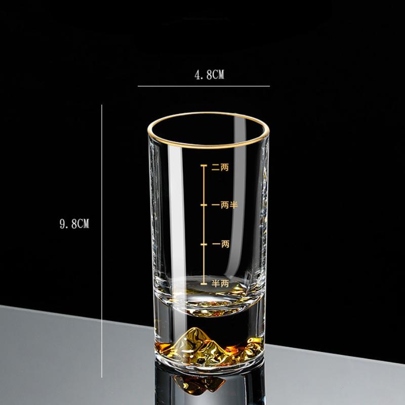 2 Stück Golden Mountain Vision Glas 100ml Goldfolienbecher Messbecher Luxusgeschenk Goldskala Trinkgeschirr Kleine Weingläser Schnapsglas