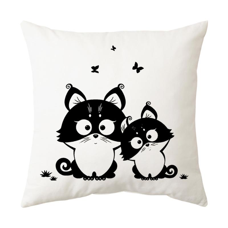 Cute Cartoon Black & White Cat Throw Pillow Covers, Minimalist Cat Couple Print Cushion Cases, Playful Cat Lover Home Decor