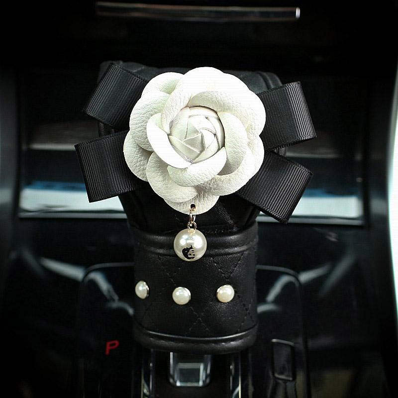Creative Pearl Camellia Flower Car Safety Seat Belt Cover Shoulder Pad Car Styling Women Auto Seatbelt Gear Shift Covers