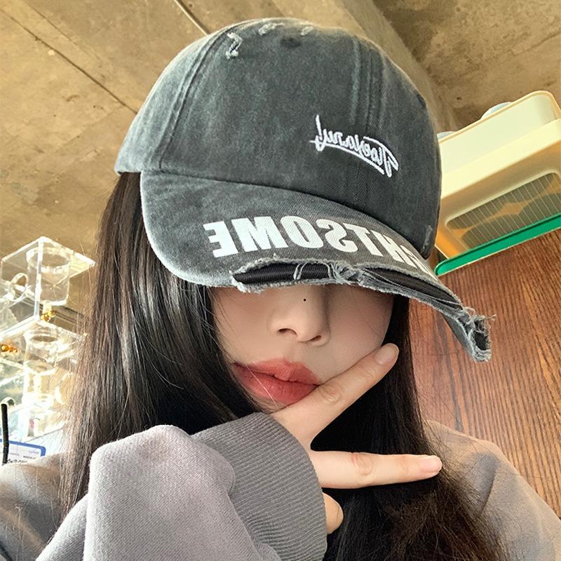 Retro Black Wide Brim Baseball Cap Female Ripped Old Cap Versatile Show Face Small Fashion Trend Hat Men