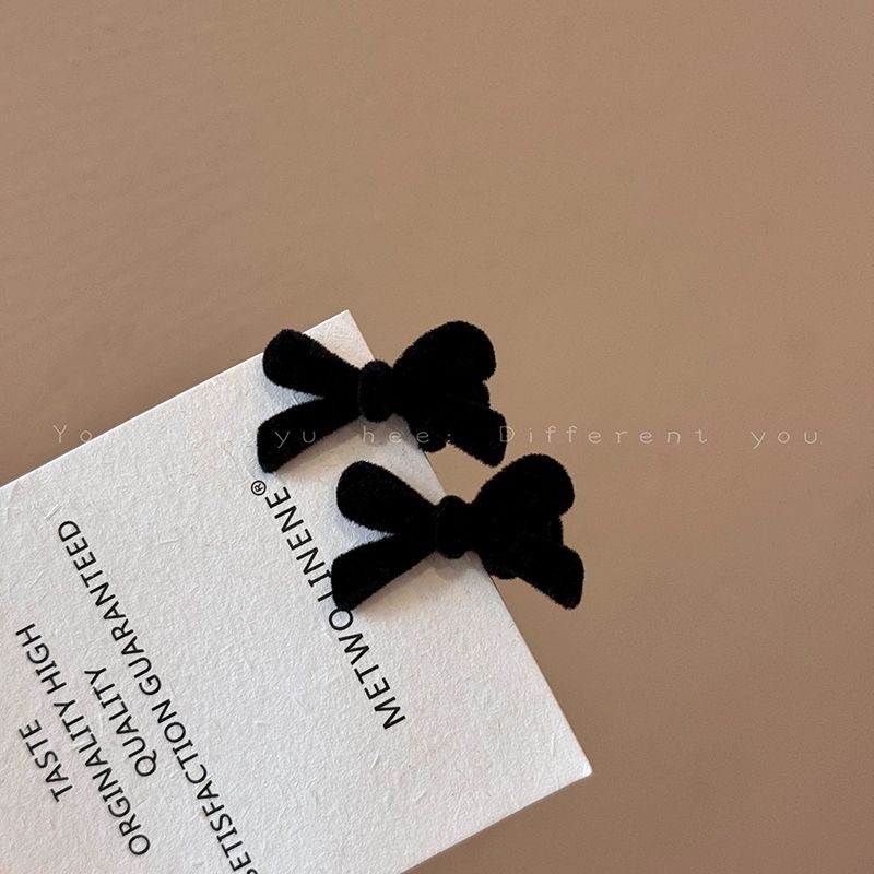 

Преимущества коллекции пудры для питомцев! 2025 Новое поступление Модные серьги Пусеты Ожерелье Модные Доступная Роскошь Аксессуары для волос Аксессуары Black Bows hairpin (pair)