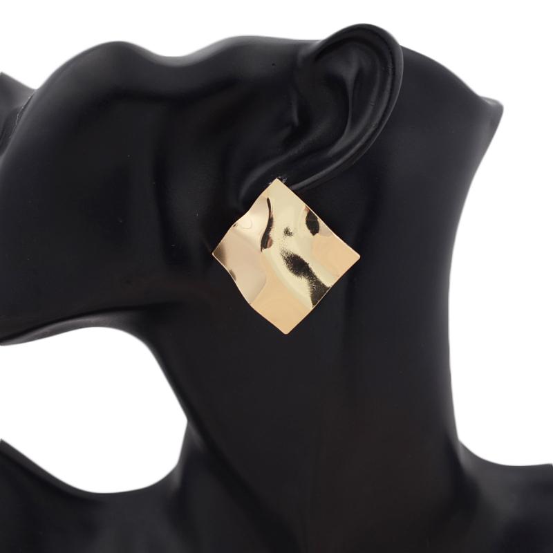 New European Exaggerated Dangle Earrings for Women Metal Geometric Statement Long Hanging Earrings Punk Personality Drop Earring