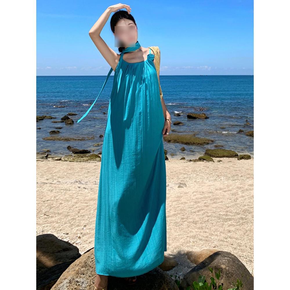 Lake blue suspender dress women's summer dopamine island wear Yunnan tourism seaside vacation beach long skirt