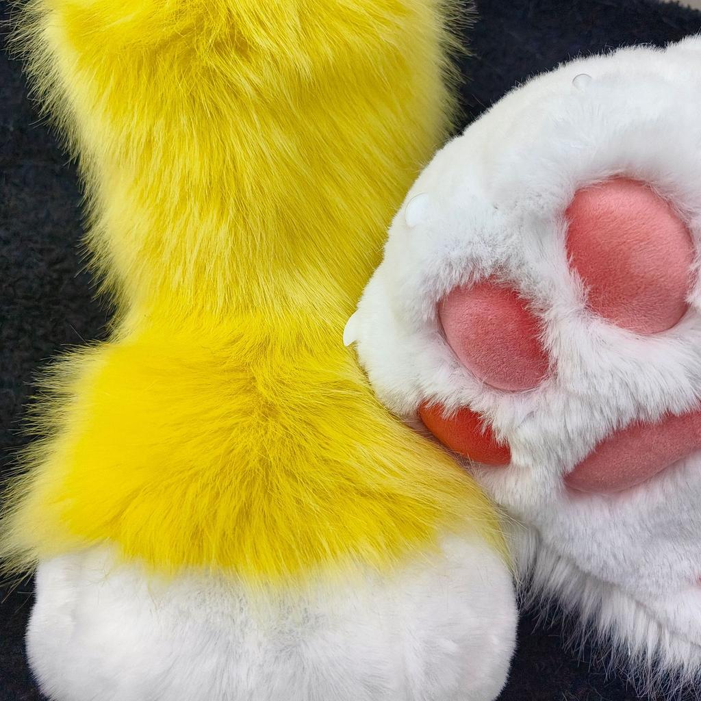 New 1 Pair Furry Animal Paw Shoes Plush Cosplay Costume Cat Paw Shoes Fursuit Foot Socks Nail Tiger Claws for Halloween Party